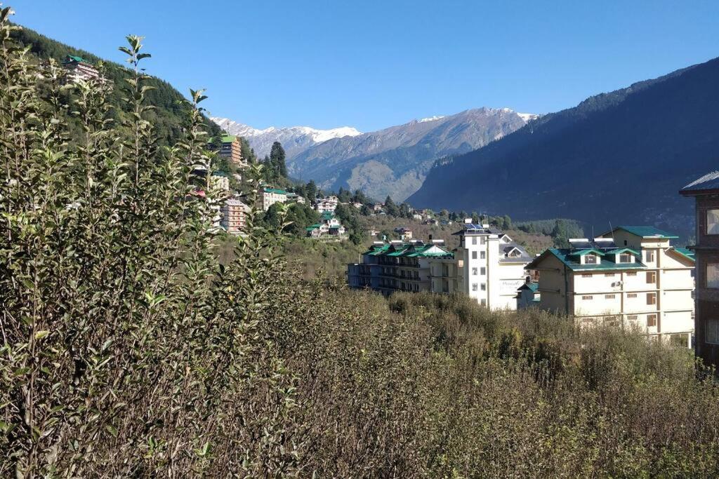 Aroma Taru Villa / Cottage ,Manali - Manali (Himachal Pradesh) — Photos 2